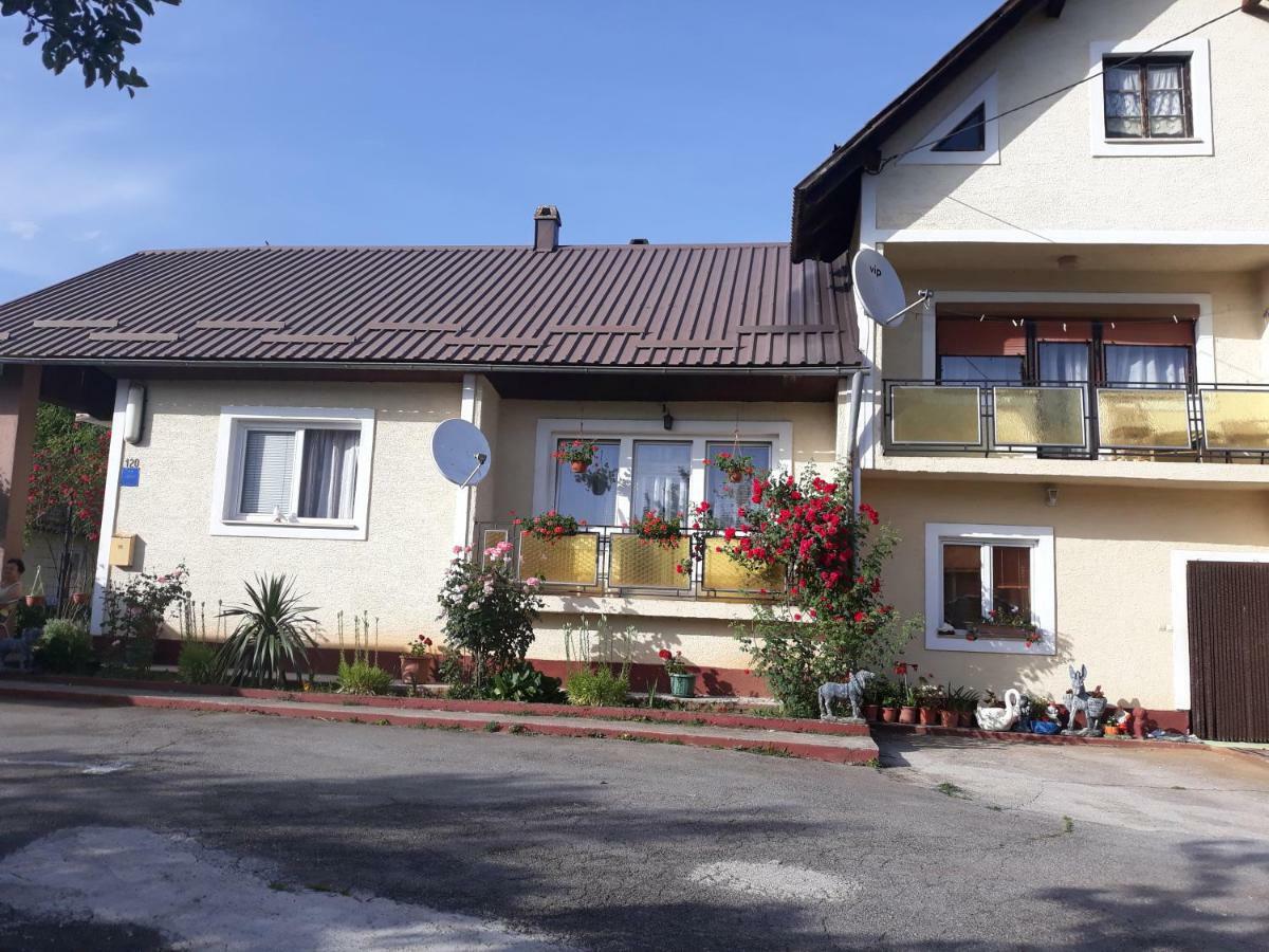 Rooms "Dragica" Otocac Exterior photo