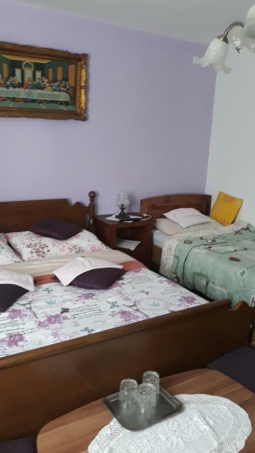 Rooms "Dragica" Otocac Exterior photo